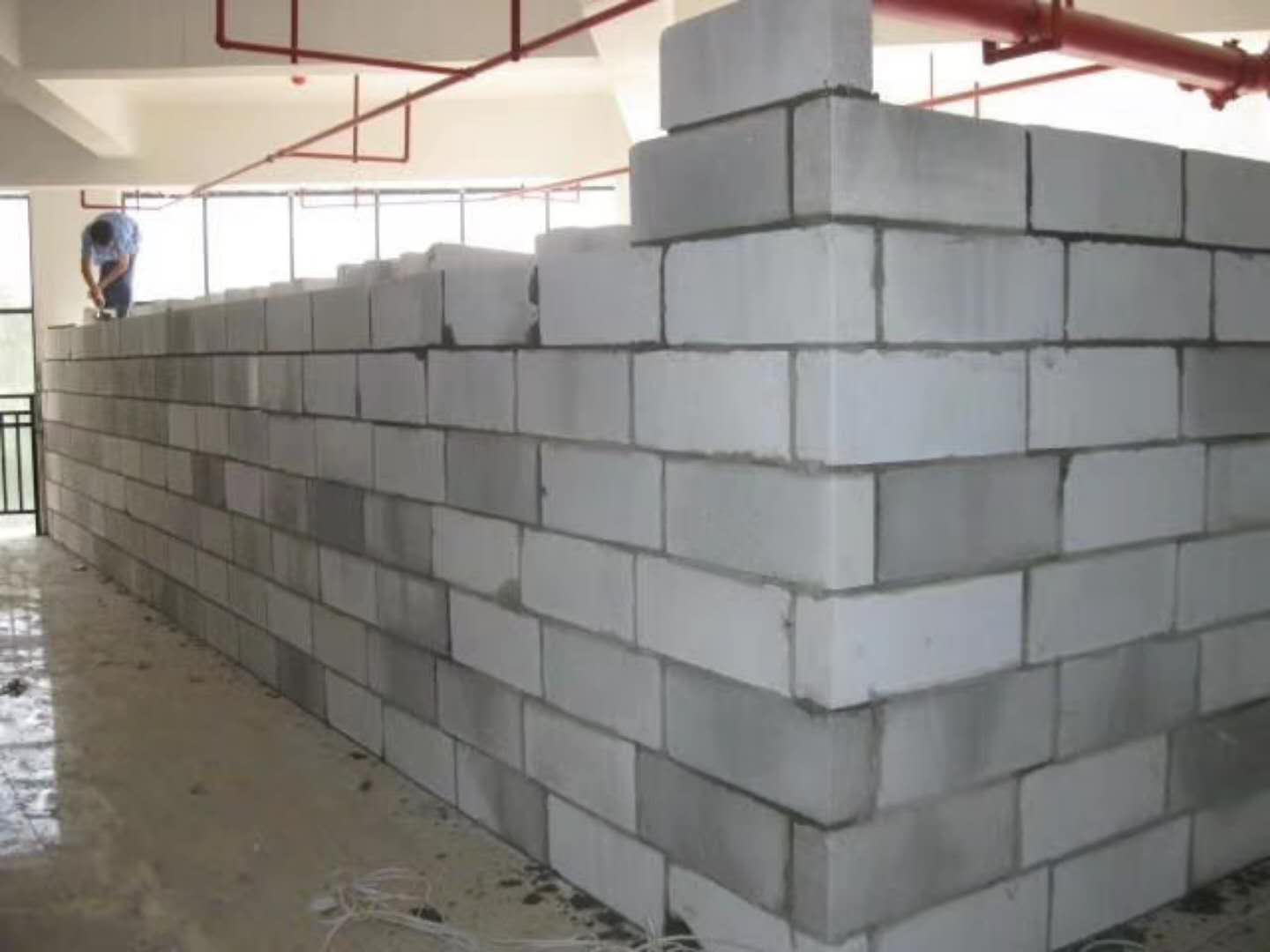 价格蒸压加气混凝土砌块承重墙静力和抗震性能的研究